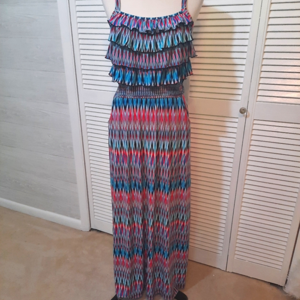 Cato ruffle maxi dress small